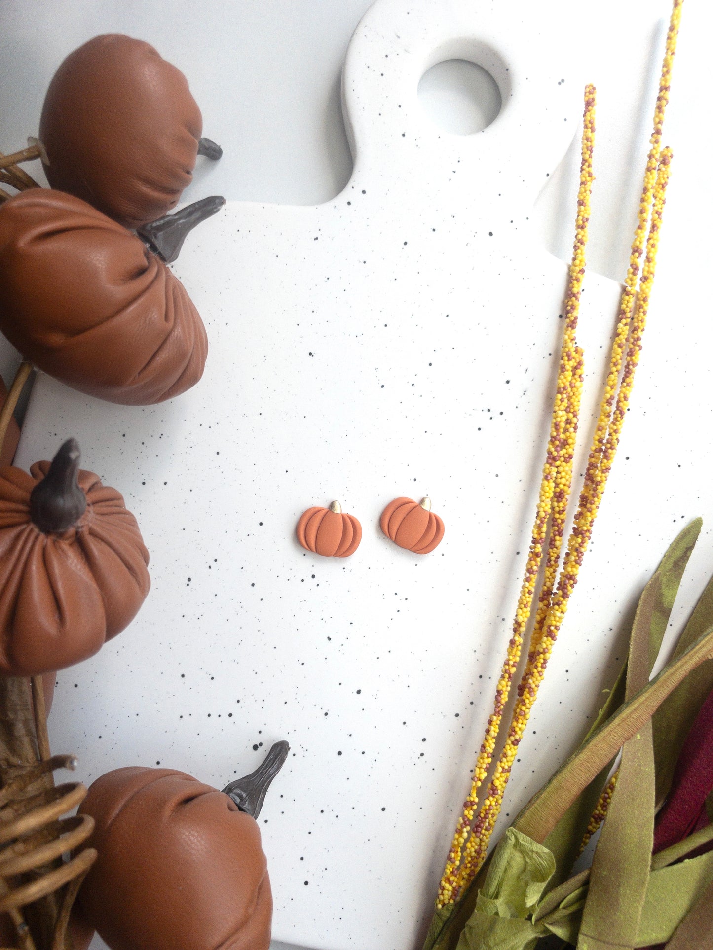 Studs | Fall Pumpkins