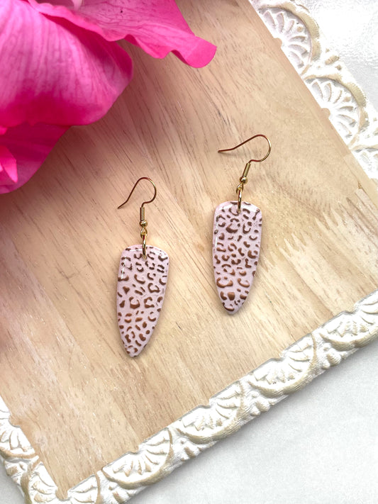 Pink & Bronze Leopard Print | Daggers