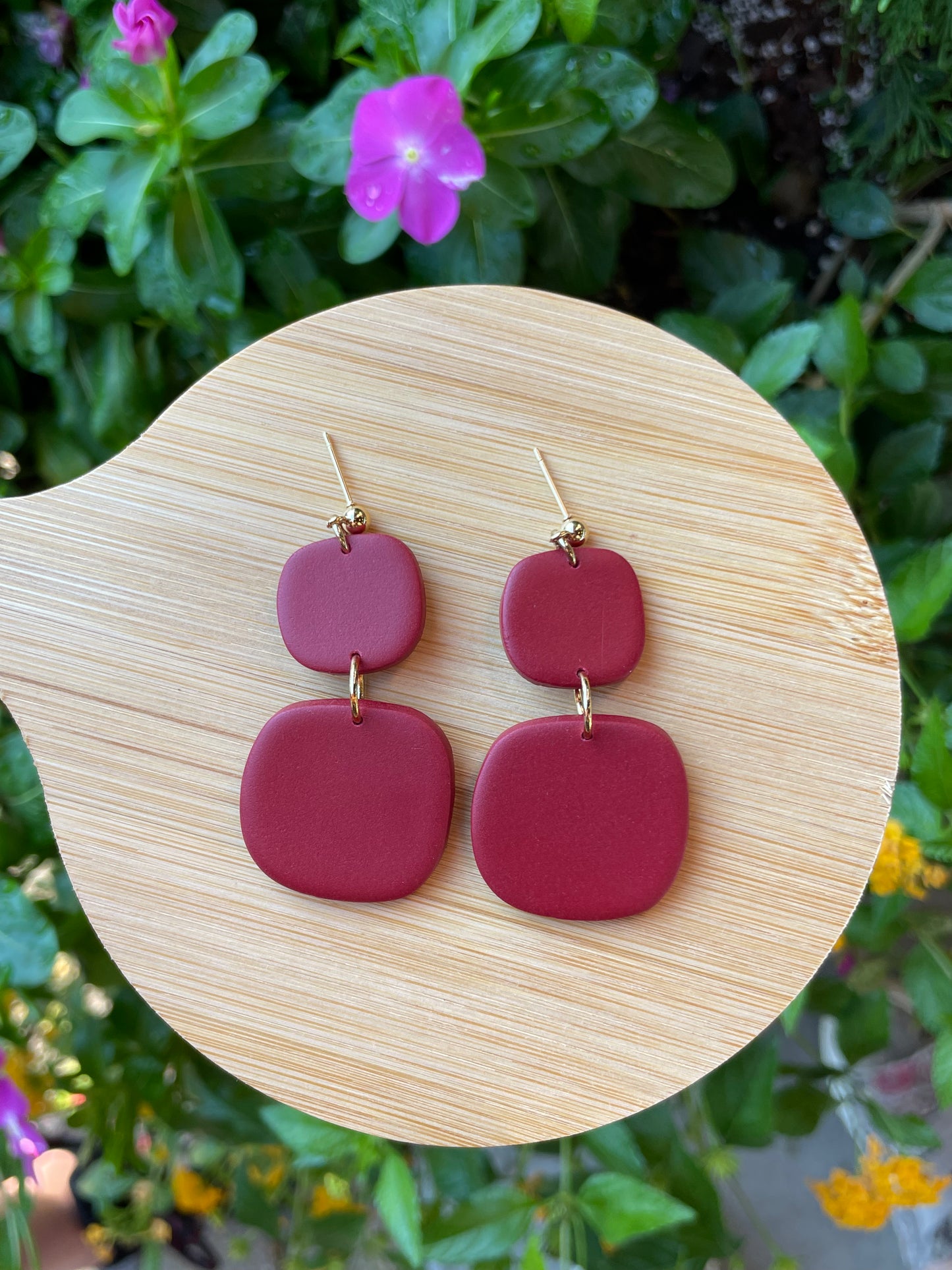 Garnet | Amelia