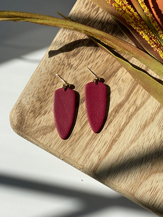 Garnet | Daggers