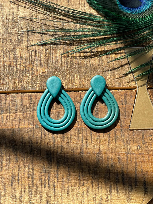 Teal | Extruded Teardrop with Teardrop Stud
