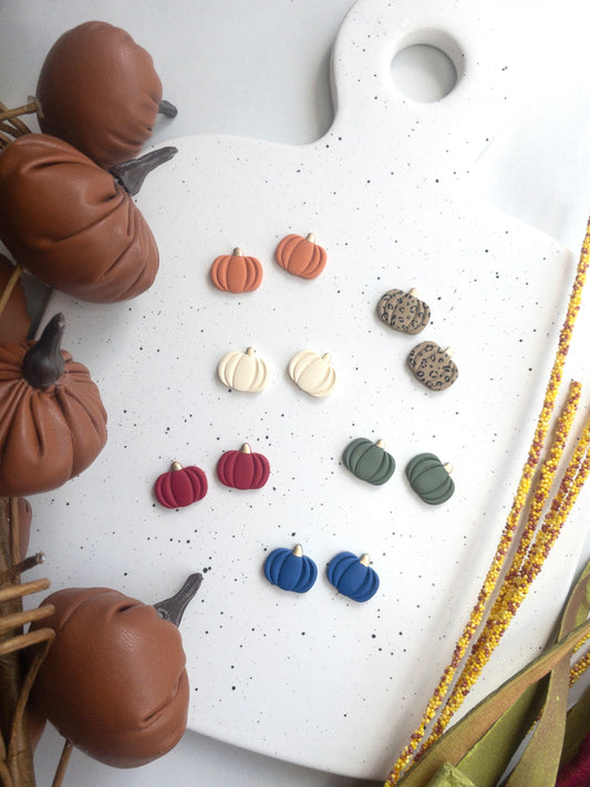 Studs | Fall Pumpkins